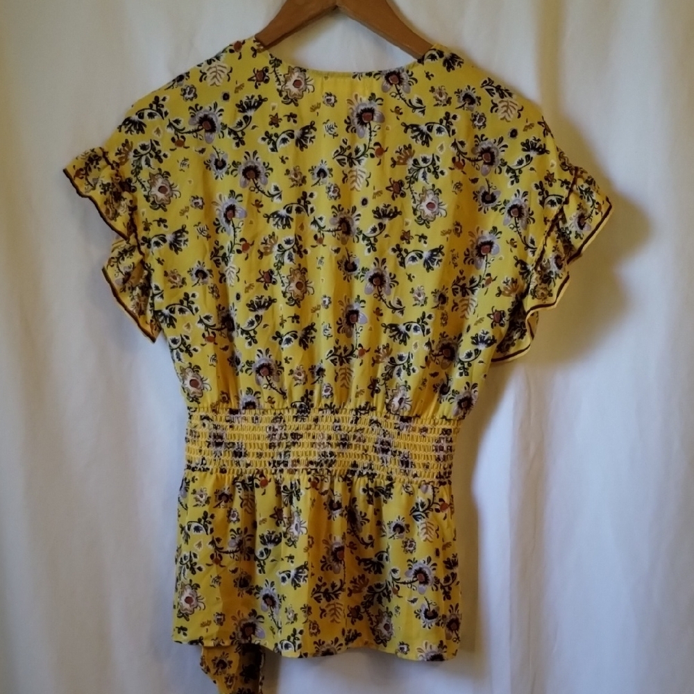 Max Studio Yellow Floral Ruffle Blouse - Picture 5 of 12